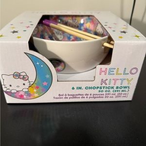 Hello Kitty Ramen Bowl & chopsticks NEW IN BOX